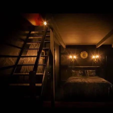 Vakantiehuis L'evea Romantique & Sauna *