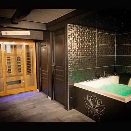 Vakantiehuis L'evea Romantique & Sauna *